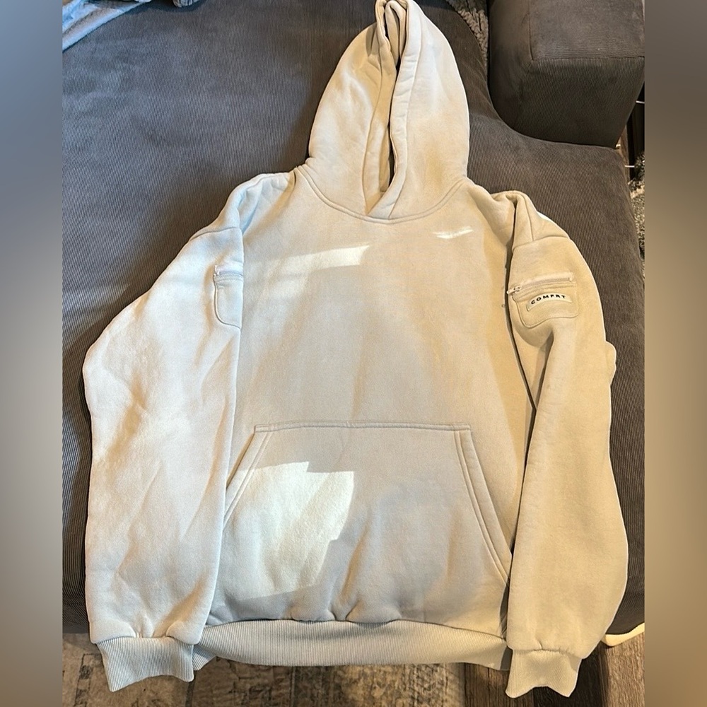 Comfrt Unisex Travel Essential Hoodie Tan size M